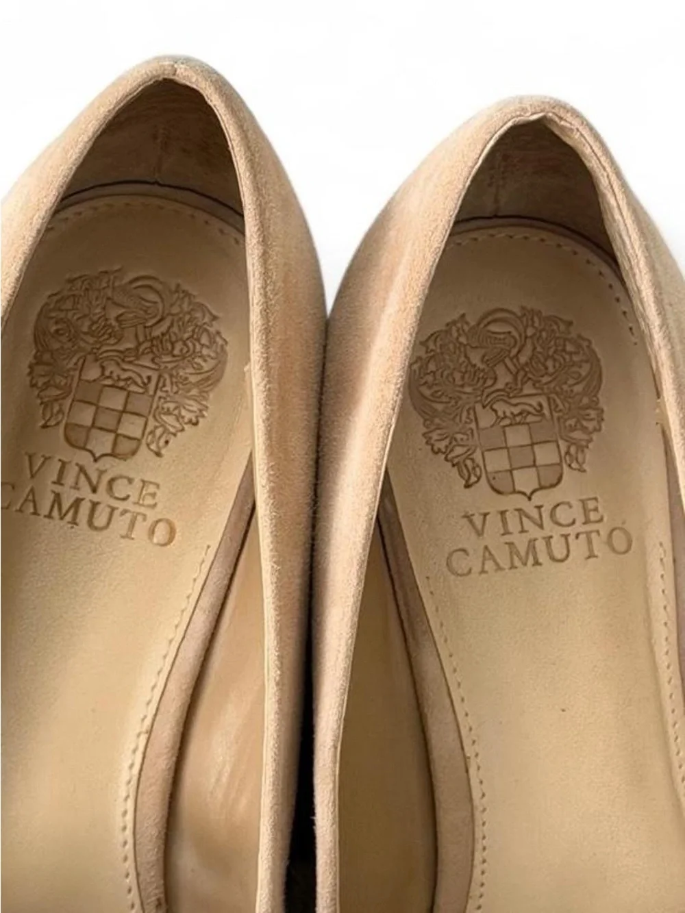 N/A vince camuto